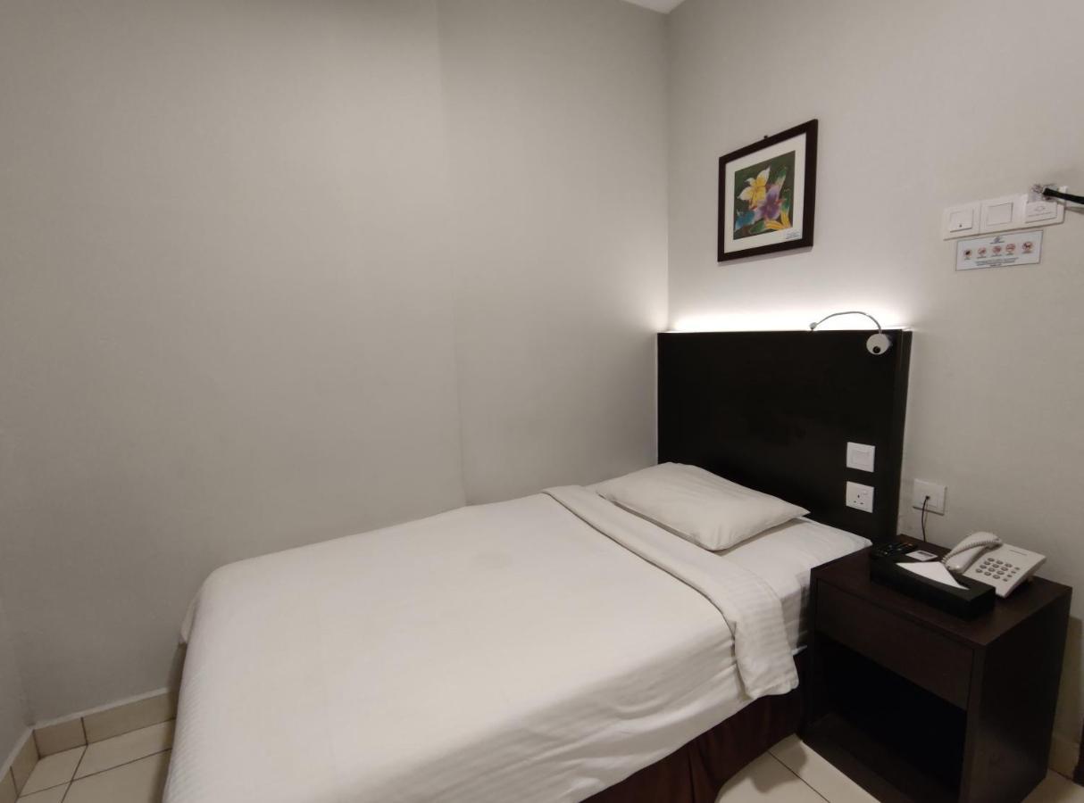 Hotel Desaru Penawar Luaran gambar