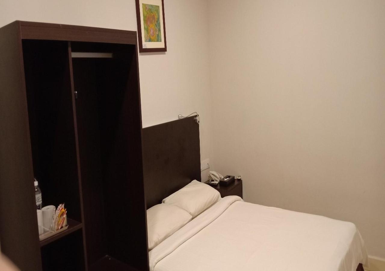 Hotel Desaru Penawar Luaran gambar