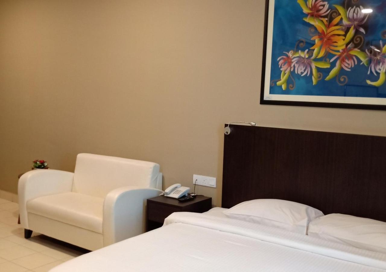 Hotel Desaru Penawar Luaran gambar